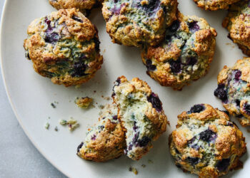 Bolinhos de mirtilo: uma receita matinal simples e deliciosa