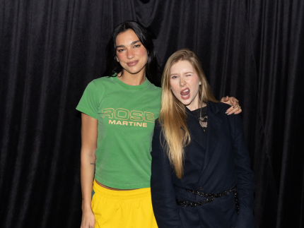 Cela Lopes paga R$ 160 mil por foto com Dua Lipa