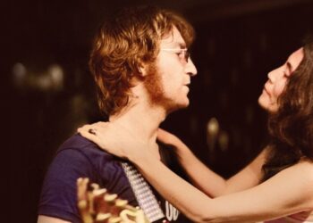 Novo Documentário Muda Perspectiva dos Fãs sobre Yoko Ono e o Fim dos Beatles