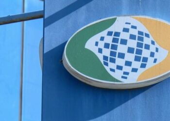 Aposentados Devem Ler Novo Informe do INSS sobre Descontos Indevidos