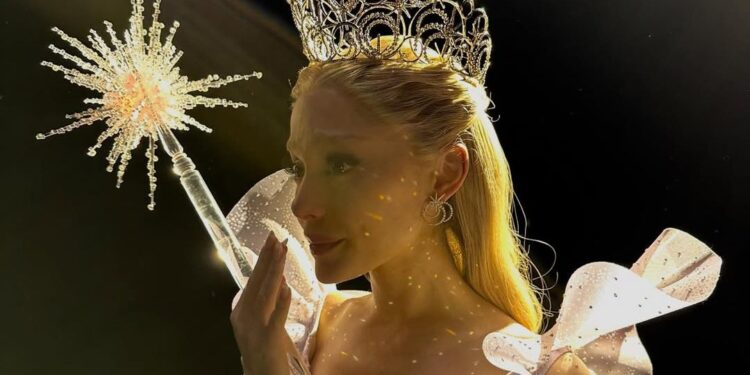 Ariana Grande Revela Novidades da Turnê ‘Eternal Sunshine’ e Emite Aviso aos Fãs