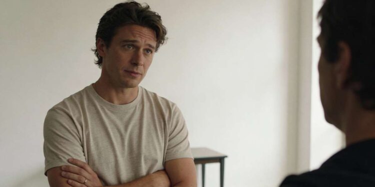 Cruzar os Braços: O Que Este Gesto Revela em Conversas