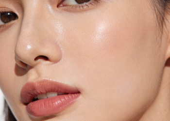 Base Líquida ou em Pó: Descubra a Ideal para Seu Tipo de Pele