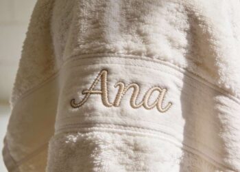 Como Bordar Nome em Toalha Utilizando Apenas um Ponto: Guia Completo