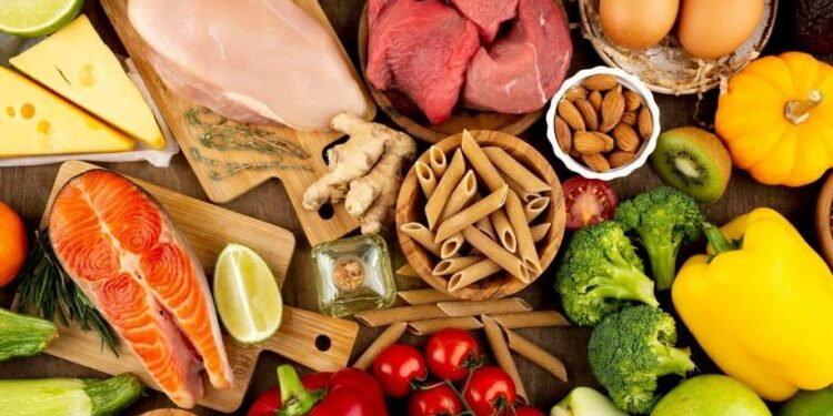 EUA Divulgam Nova Pirâmide Alimentar com Foco em Saúde