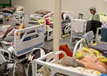 Ministério da Saúde Atualiza Caderneta da Pessoa Idosa com Novos Recursos