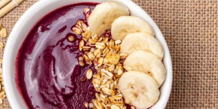 Benefícios do Açaí com Granola: Combinação Nutritiva Ganham Destaque