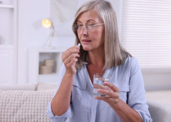 Alginac: Indicações, Posologia e Efeitos Adversos