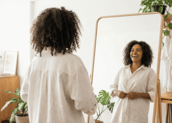 Como Ajustar Blusas Largas para um Caimento Perfeito: Técnicas e Dicas