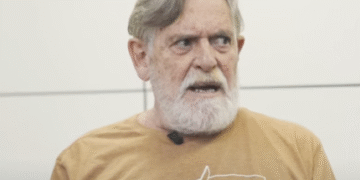 José de Abreu critica Globo por interesse em novelas turcas