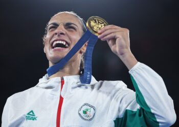 Boxeadora Imane Khelif Aceita Teste de Gênero para Olimpíadas de Los Angeles com Condição