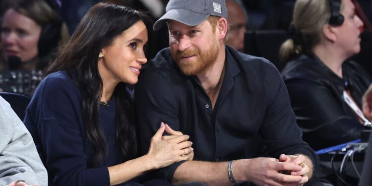 Meghan Markle Confessa a Harry Não Entender Basquete em Jogo da NBA