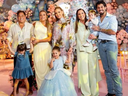 Poliana Rocha elogia gesto de Zé Felipe ao enviar flores para Margareth Serrão