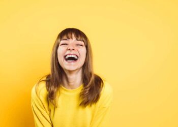 O Que a Cor Amarela Revela Sobre Sua Personalidade, Segundo a Psicologia