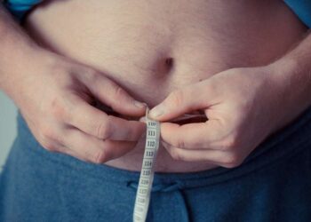 Estudo Revela Impacto da Obesidade Paterna no Metabolismo dos Filhos
